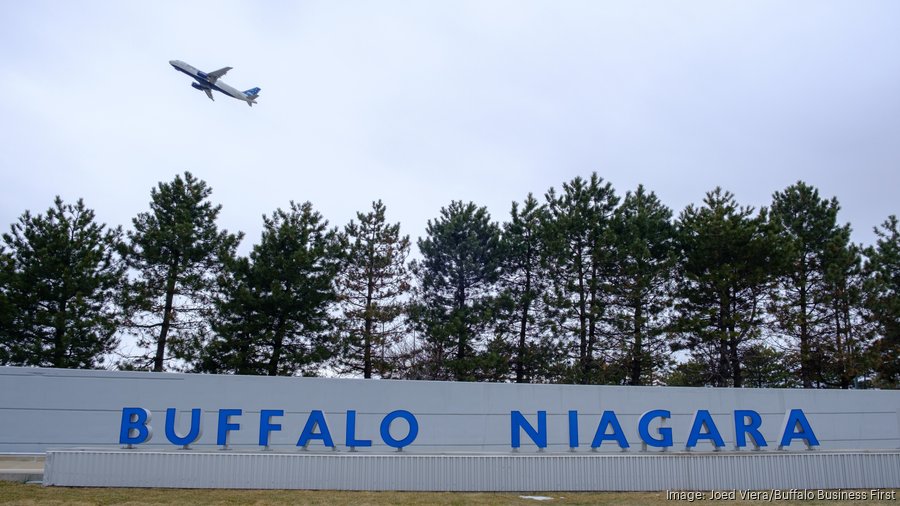 Luxury limo at Buffalo Niagara International Airport
